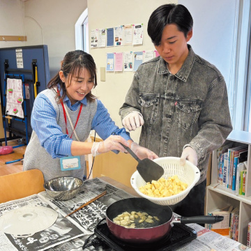 調理実習の写真