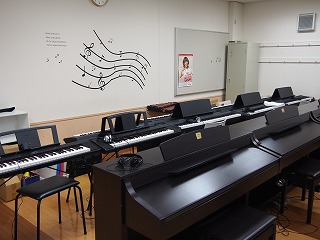 ピアノ室.jpg