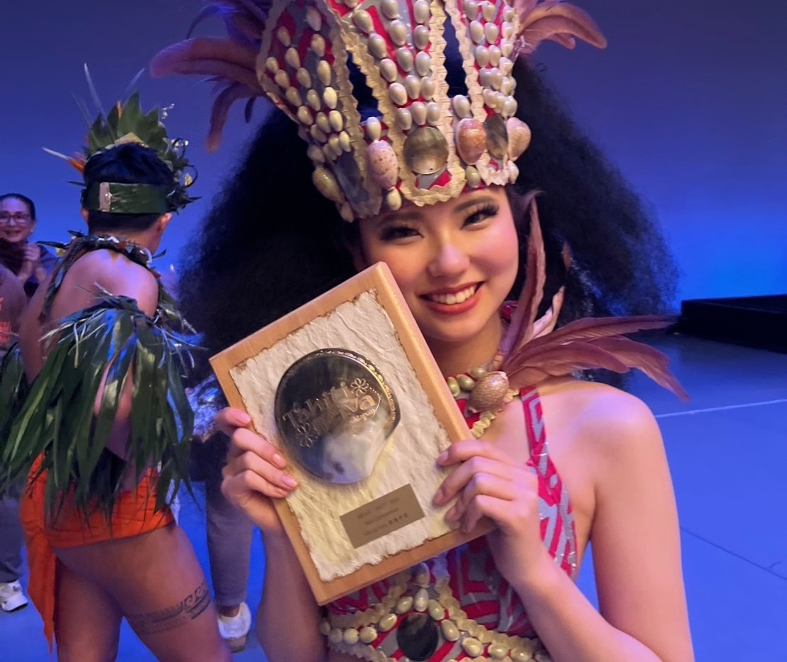 飛鳥未来きずな高等学校で世界大会出場の激励会を開催！タヒチアンダンス全国最優秀賞の熊谷優希さん、世界の舞台へ【飛鳥未来きずな高校 小田原キャンパス】