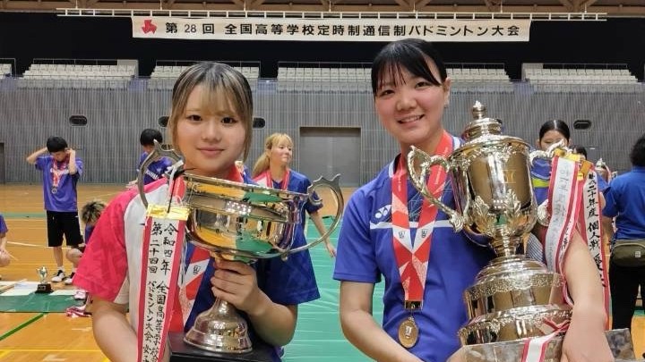 「全国高等学校定時制通信制大会 第28回バドミントン大会」で団体・個人W優勝！飛鳥未来高校札幌キャンパス・飛鳥未来きぼう高等学校福岡博多キャンパスの生徒が全国の舞台で活躍