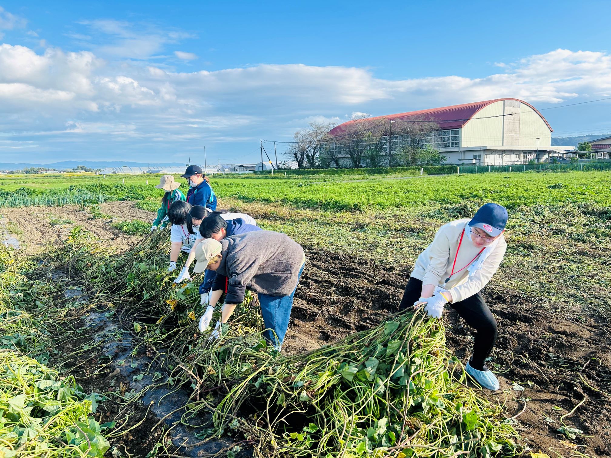 【プレスリリース】通信制高校の生徒約50名が農業・調理・震災学習を体験する3泊4日。　飛鳥未来きずな高校、登米で選択制集中スクーリングを実施。全国9キャンパスから参加