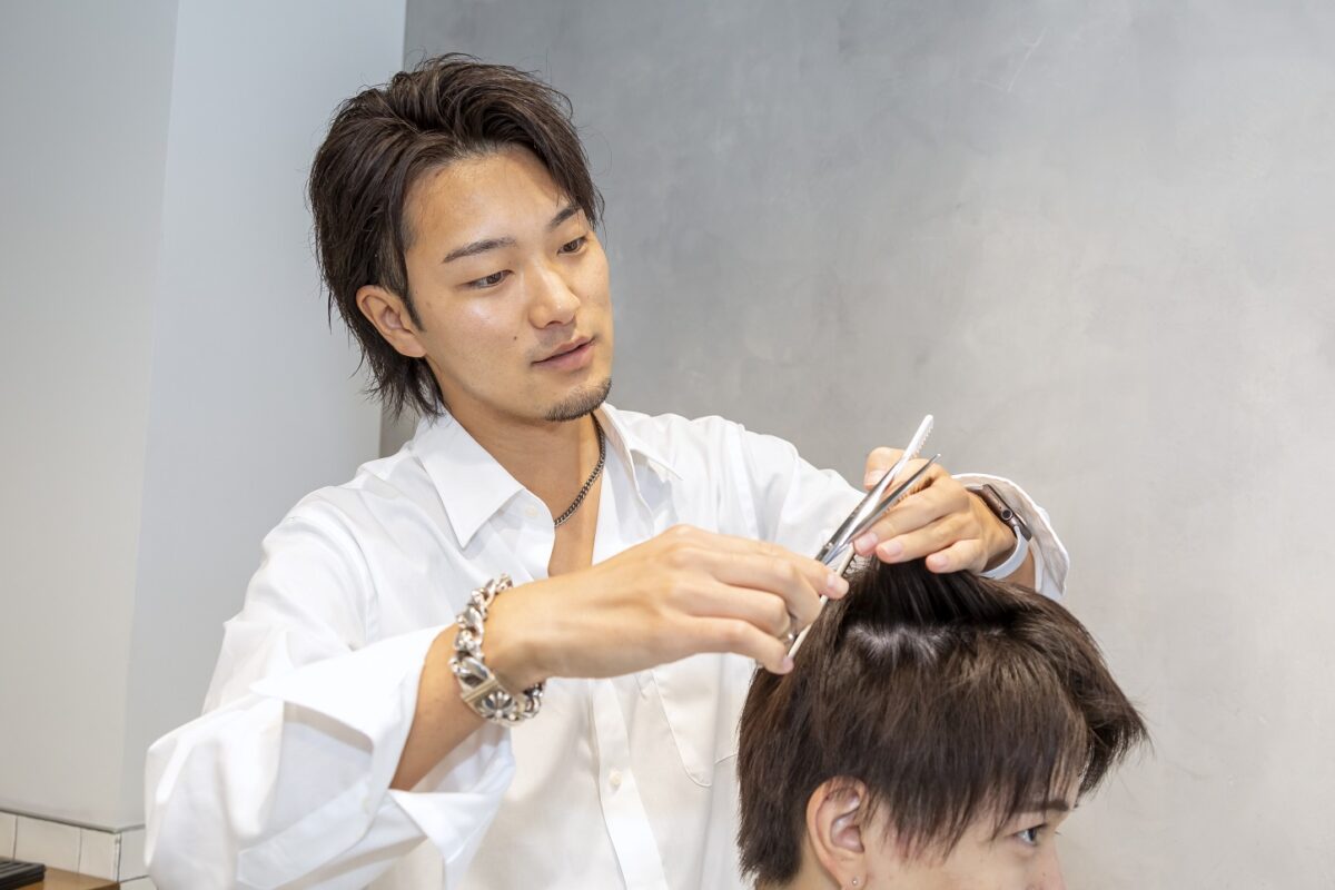 美容師に資格は必要 美容師免許とは 好きを仕事に みらいのトビラ