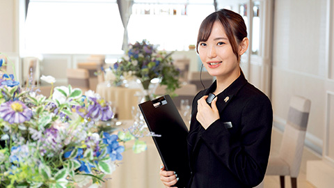 ウェディングプランナー 好きを仕事に みらいのトビラ