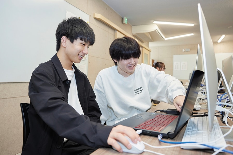 アプリケーション開発