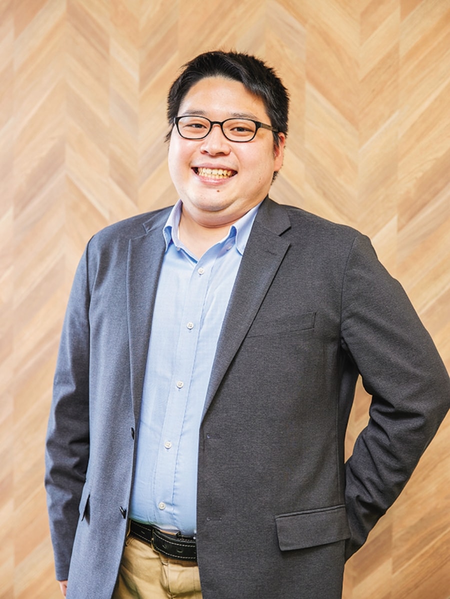 西田 康祐 先生