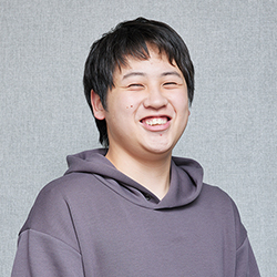 小林 透真さん
