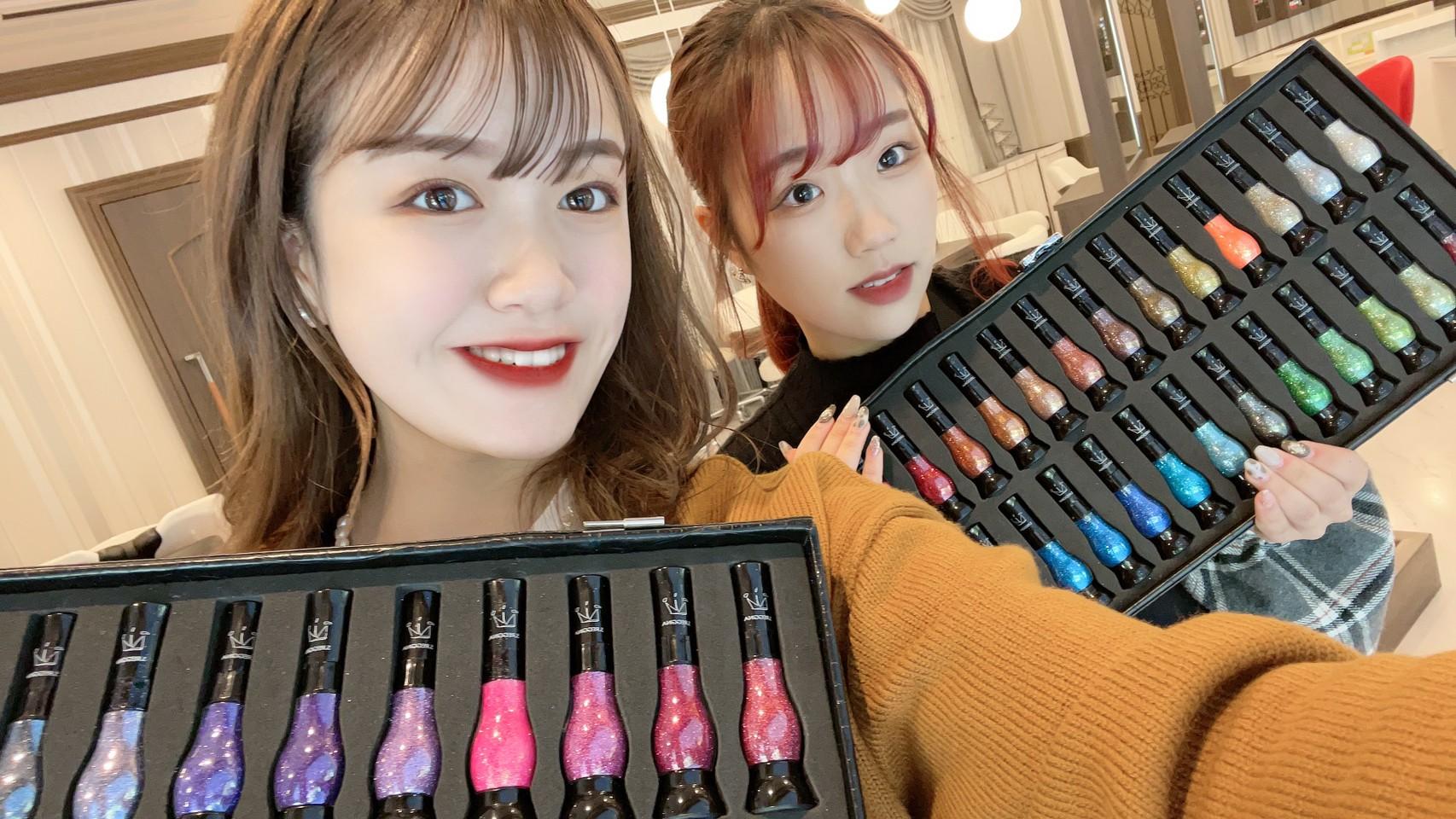 【ヘアメイク科】ボディージュエリーでヘアメイク体験☆