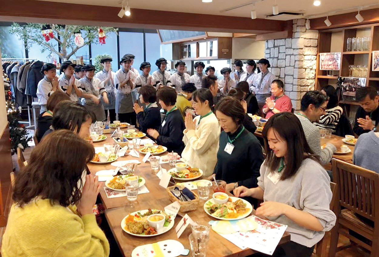 スイーツ分野専門学校の取り組み