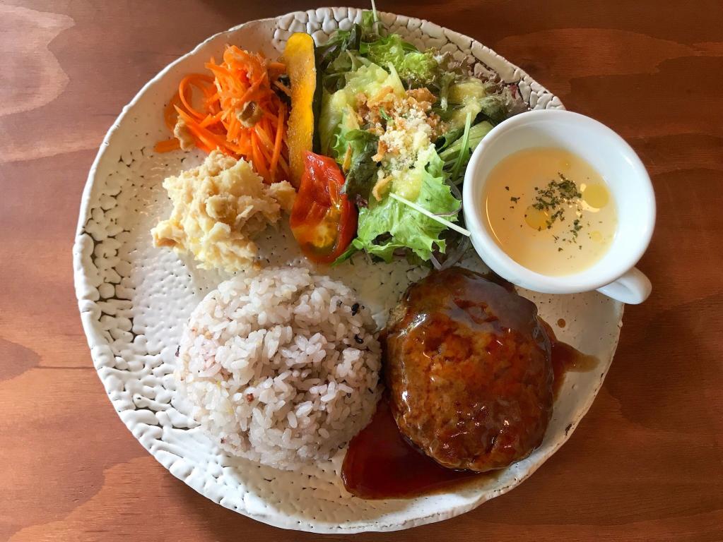 07月26日 金 のオープンキャンパス 横浜スイーツ カフェ専門学校 パティシエ カフェの製菓専門学校