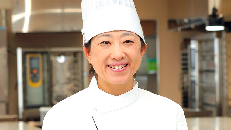 金子 由佳 先生